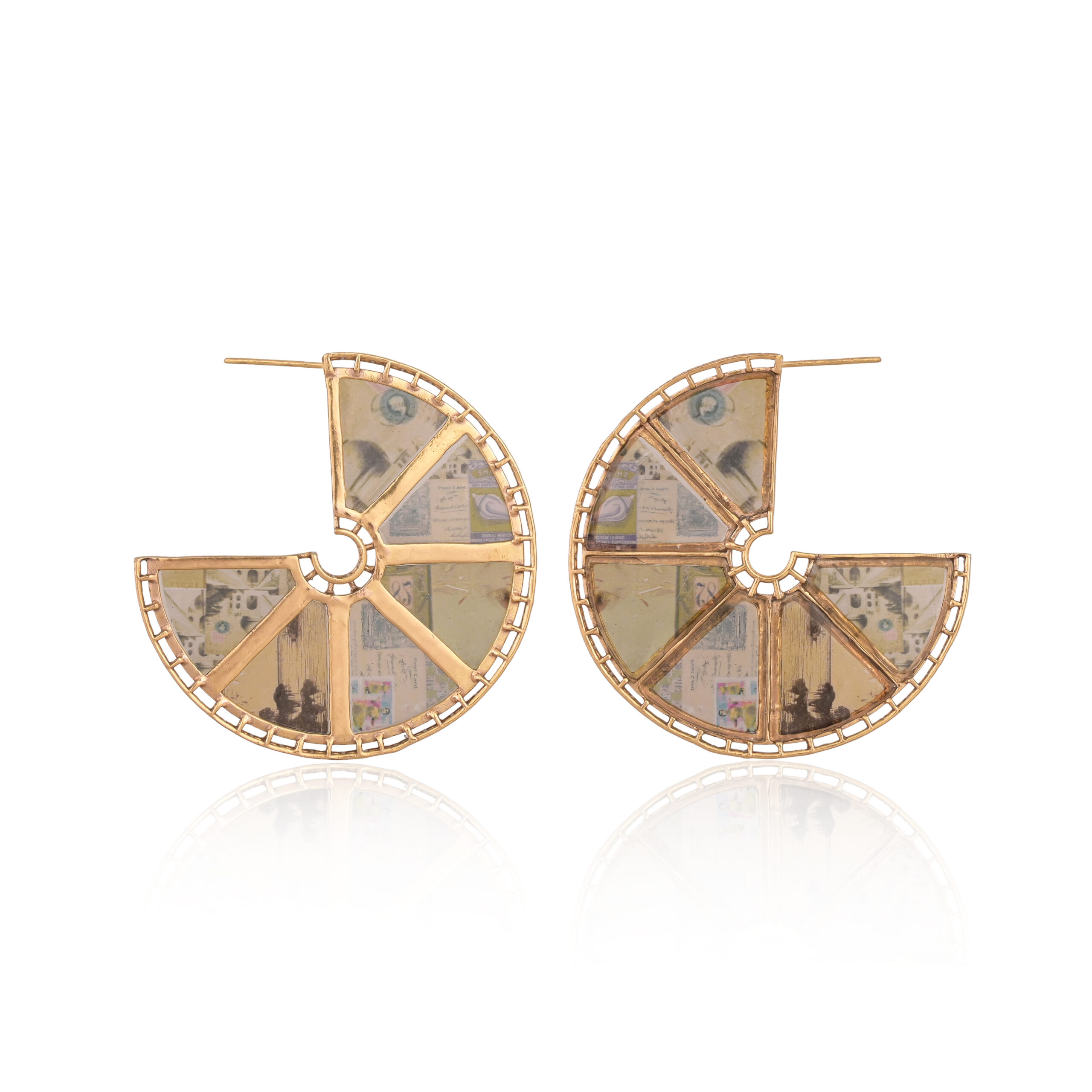 Memento Hoops Postcard Beige